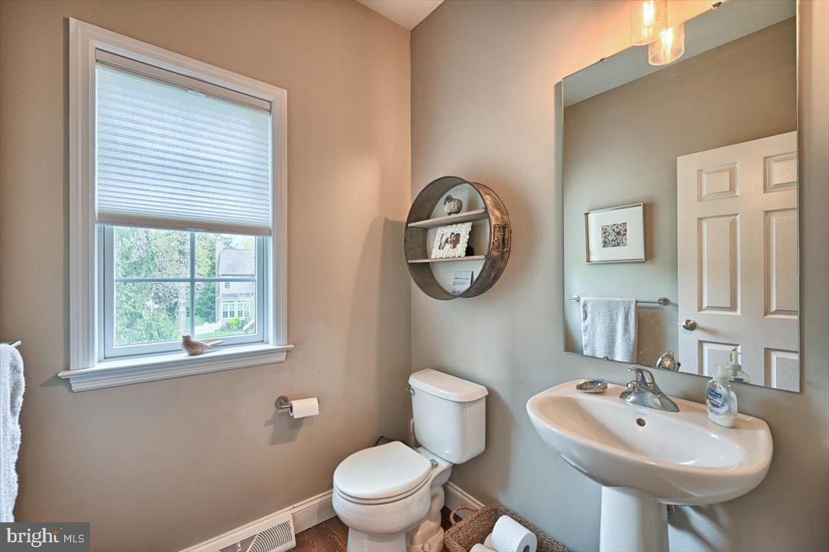 1616 Butter Road Lancaster, PA 17601 - Photo 28 of 66 Powder room on the first floor