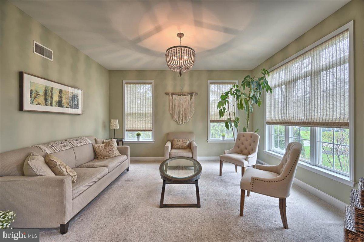 1616 Butter Road Lancaster, PA 17601 - Photo 8 of 66 Formal Living room