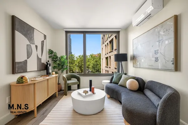 $4,274 | 65 Dupont Street, Unit 340 | Greenpoint