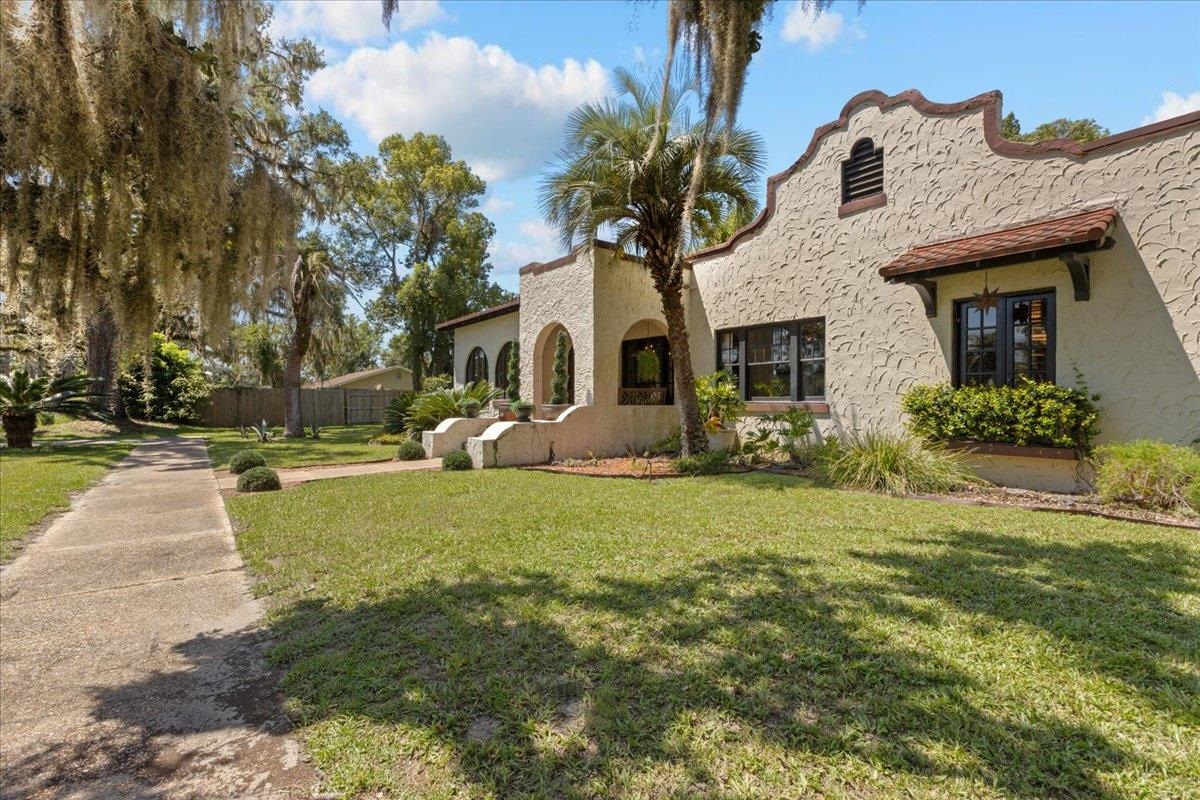 615 North Washington Street Perry, FL 32347 - Photo 4 of 65