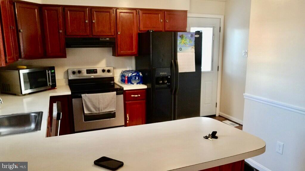 12239 Brandywine Road Brandywine, MD 20613 - Photo 15 of 25 Kitchen Counter