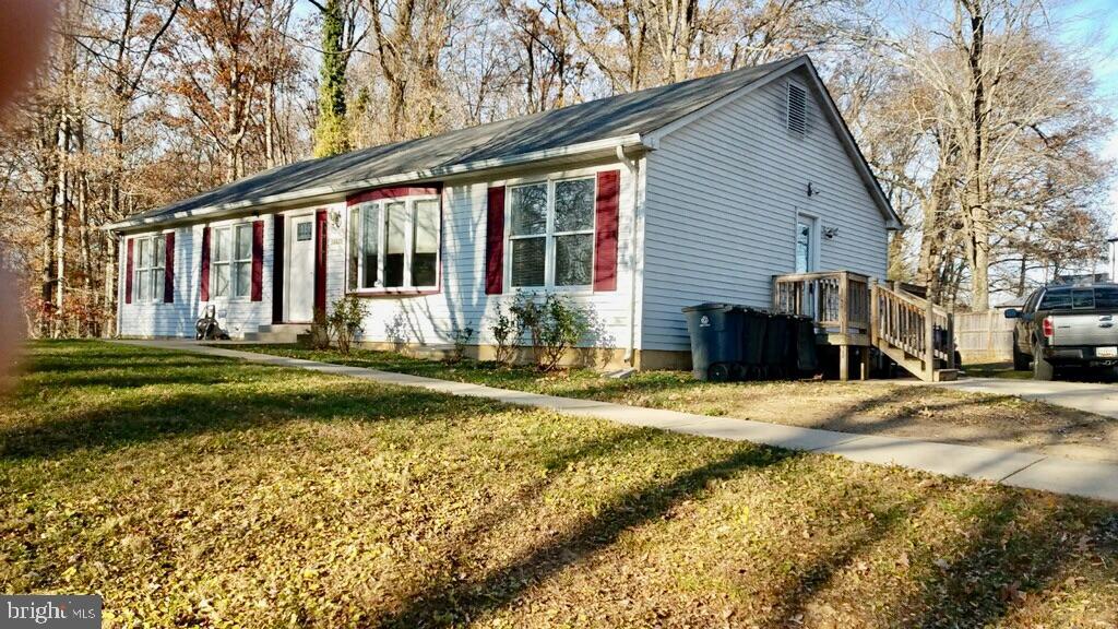 12239 Brandywine Road Brandywine, MD 20613 - Photo 2 of 25 Side View