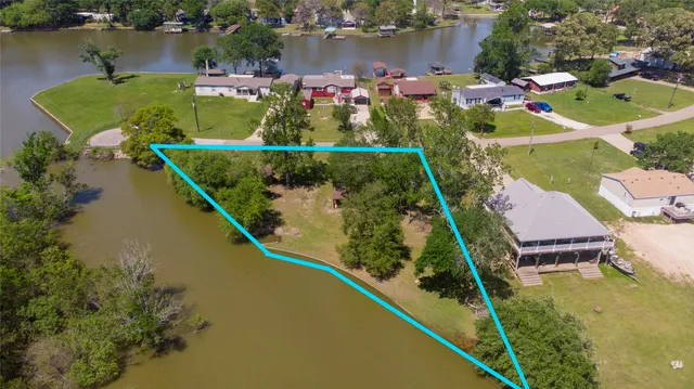 $135,000 | 48 Lakeview Drive, Huntsville, TX 77320