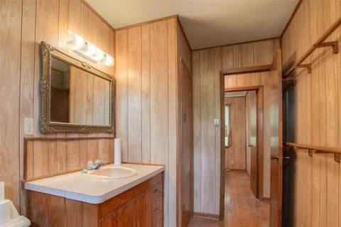 $135,000 | 48 Lakeview Drive, Huntsville, TX 77320