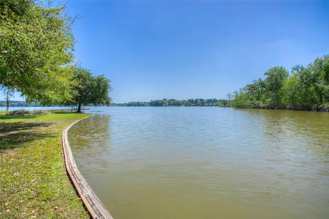 $135,000 | 48 Lakeview Drive, Huntsville, TX 77320