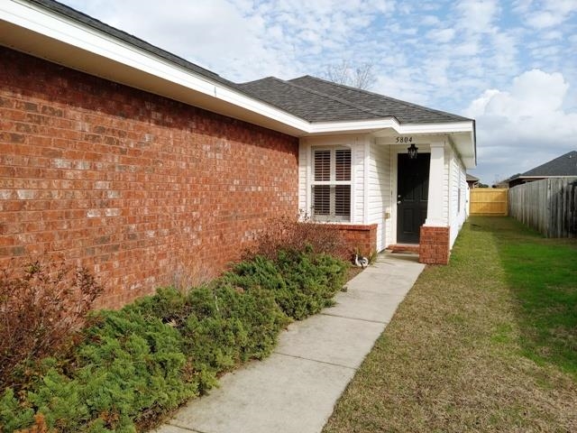 5804 Pescara Drive Pace, FL 32571 - Photo 2 of 23