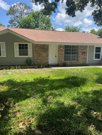 $1,650 | 3208 14th Street, Bay City, TX 77414