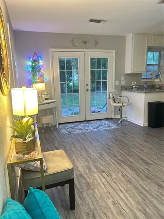 $1,650 | 3208 14th Street, Bay City, TX 77414