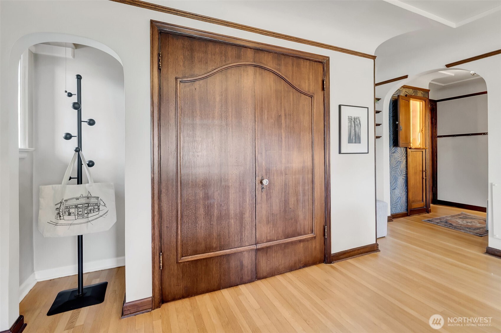 1120 17th Avenue, Unit 204 Seattle, WA 98122 - Photo 10 of 36