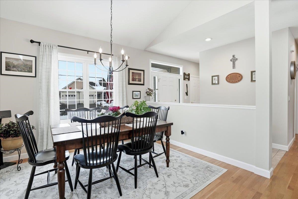 74 Old Stage Road Litchfield, NH 03052 - Photo 11 of 43