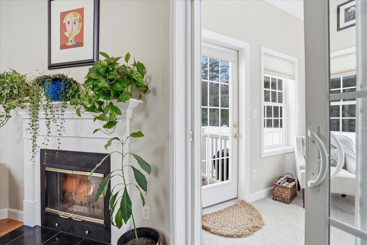 74 Old Stage Road Litchfield, NH 03052 - Photo 13 of 43