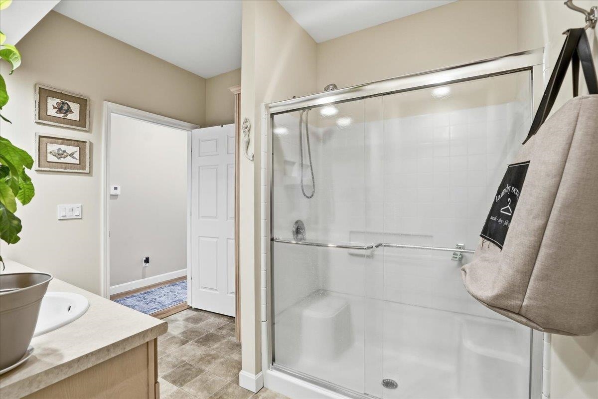 74 Old Stage Road Litchfield, NH 03052 - Photo 28 of 43