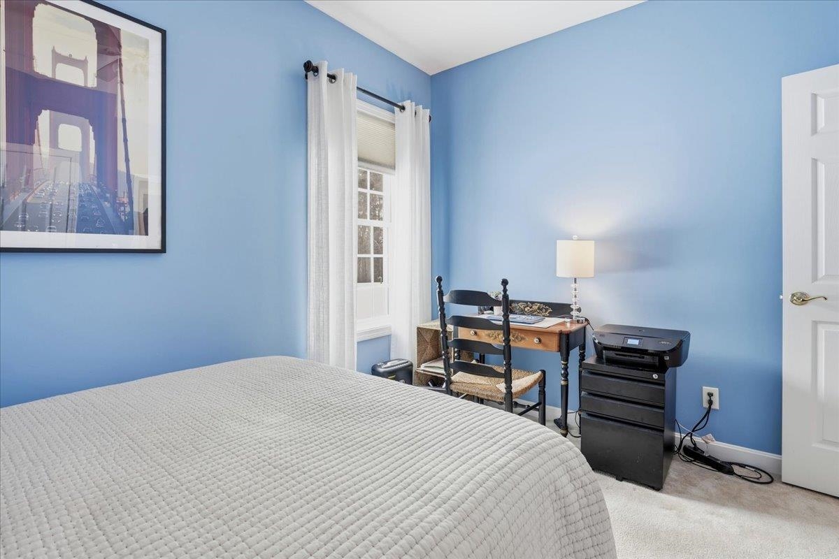 74 Old Stage Road Litchfield, NH 03052 - Photo 31 of 43