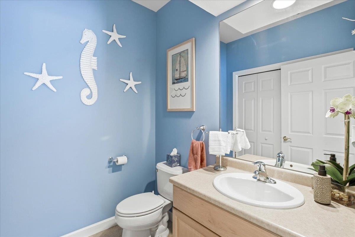 74 Old Stage Road Litchfield, NH 03052 - Photo 33 of 43