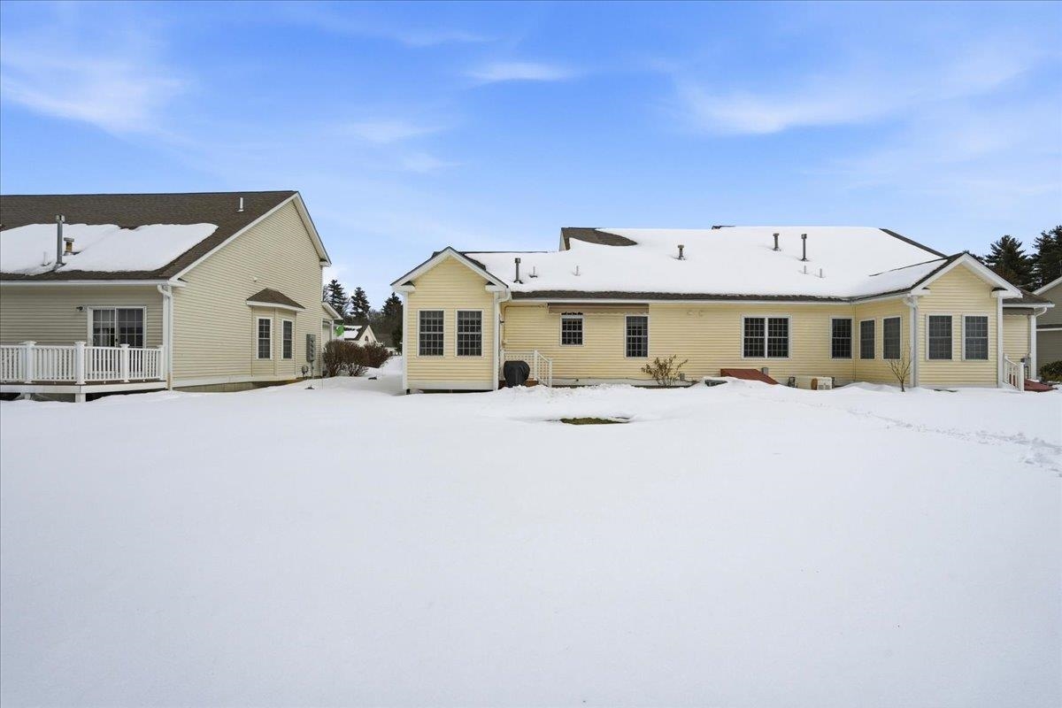 74 Old Stage Road Litchfield, NH 03052 - Photo 38 of 43