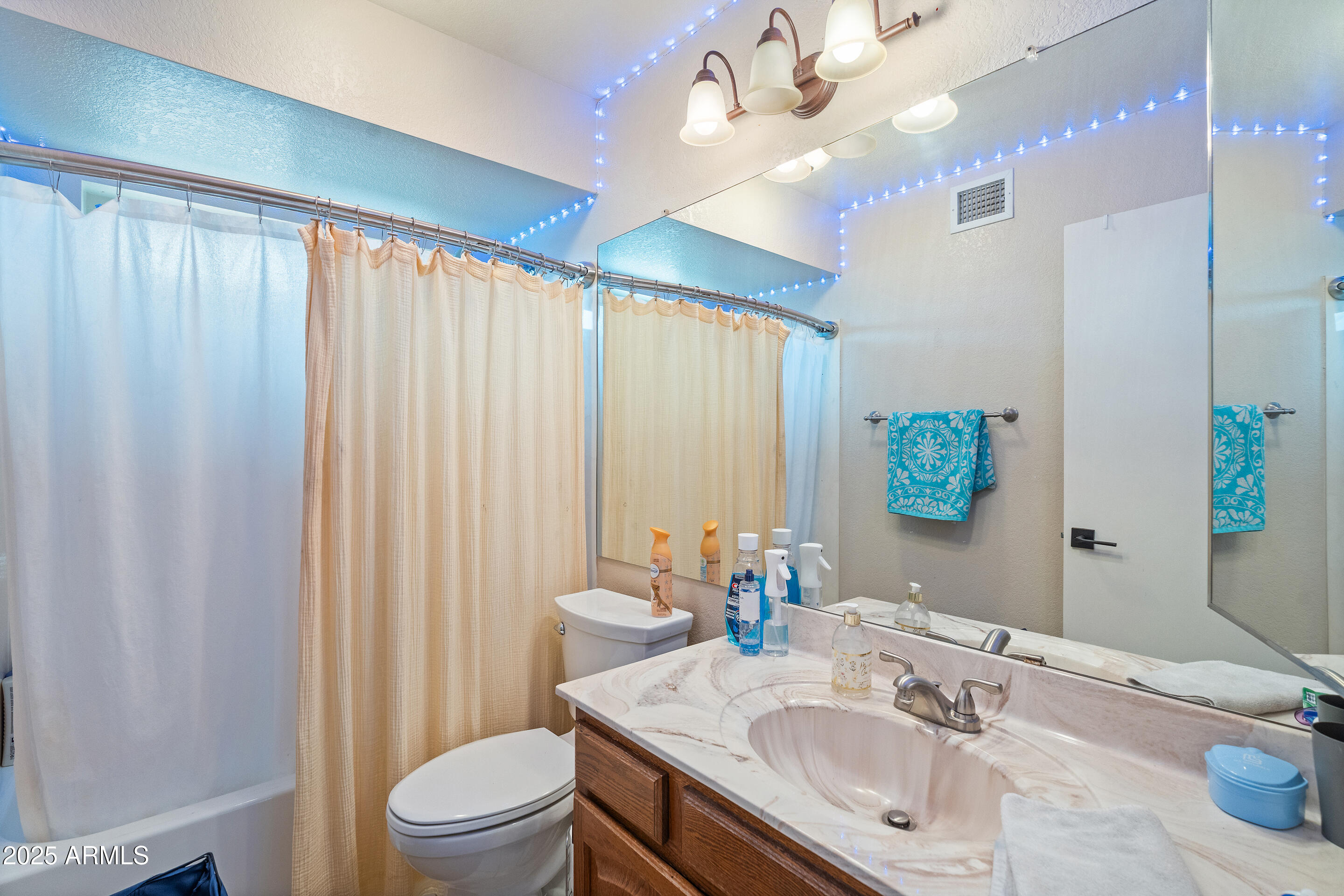 3227 East Clark Road Phoenix, AZ 85050 - Photo 30 of 36 DSC02293_1