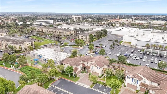 $1,347,000 | 19266 Scripts Court, Huntington Beach, CA 92648