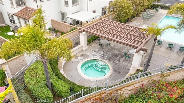 $1,347,000 | 19266 Scripts Court, Huntington Beach, CA 92648