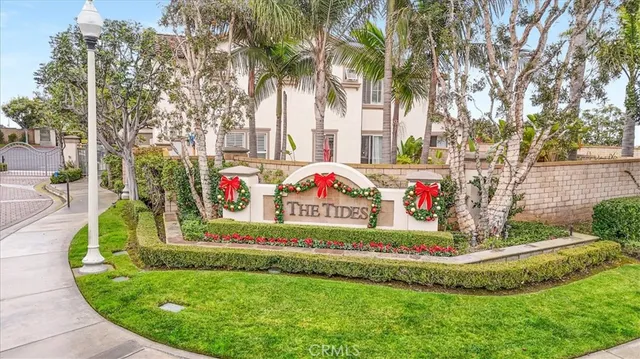 $1,347,000 | 19266 Scripts Court, Huntington Beach, CA 92648