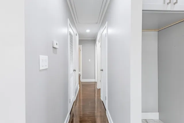 $2,300 | 4677 West 84th Place, Chicago, IL 60652