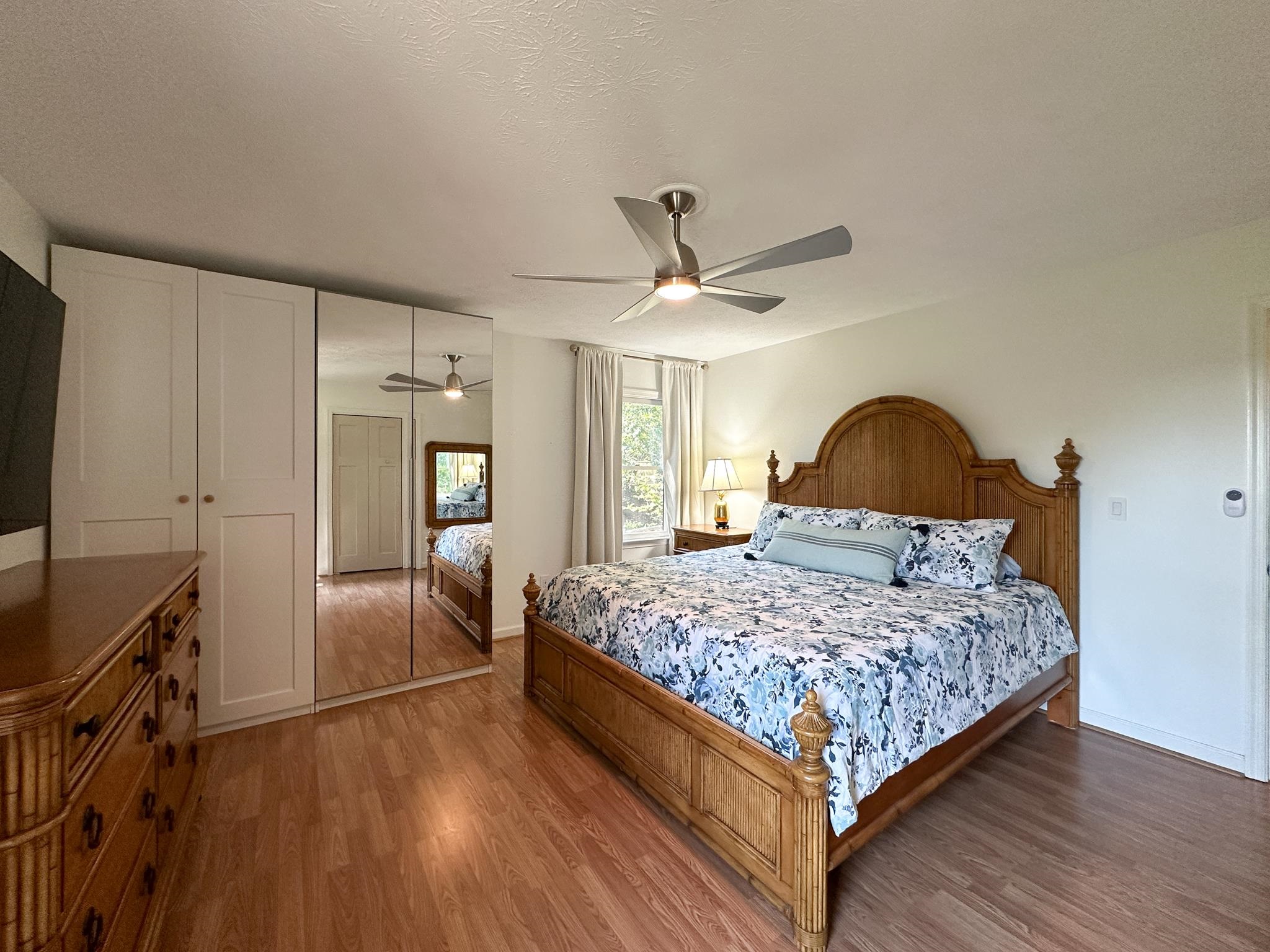 564 Union Church Road Churchville, VA 24421 - Photo 20 of 35 a bedroom with a bed and a flat screen tv