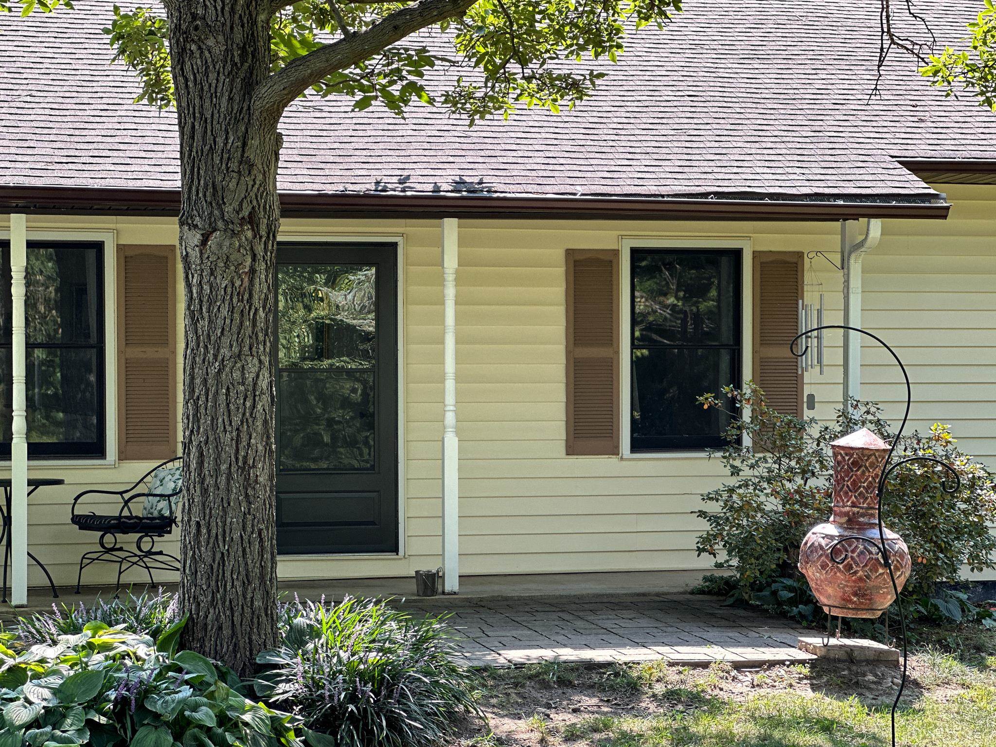 564 Union Church Road Churchville, VA 24421 - Photo 2 of 35 a front view of a house