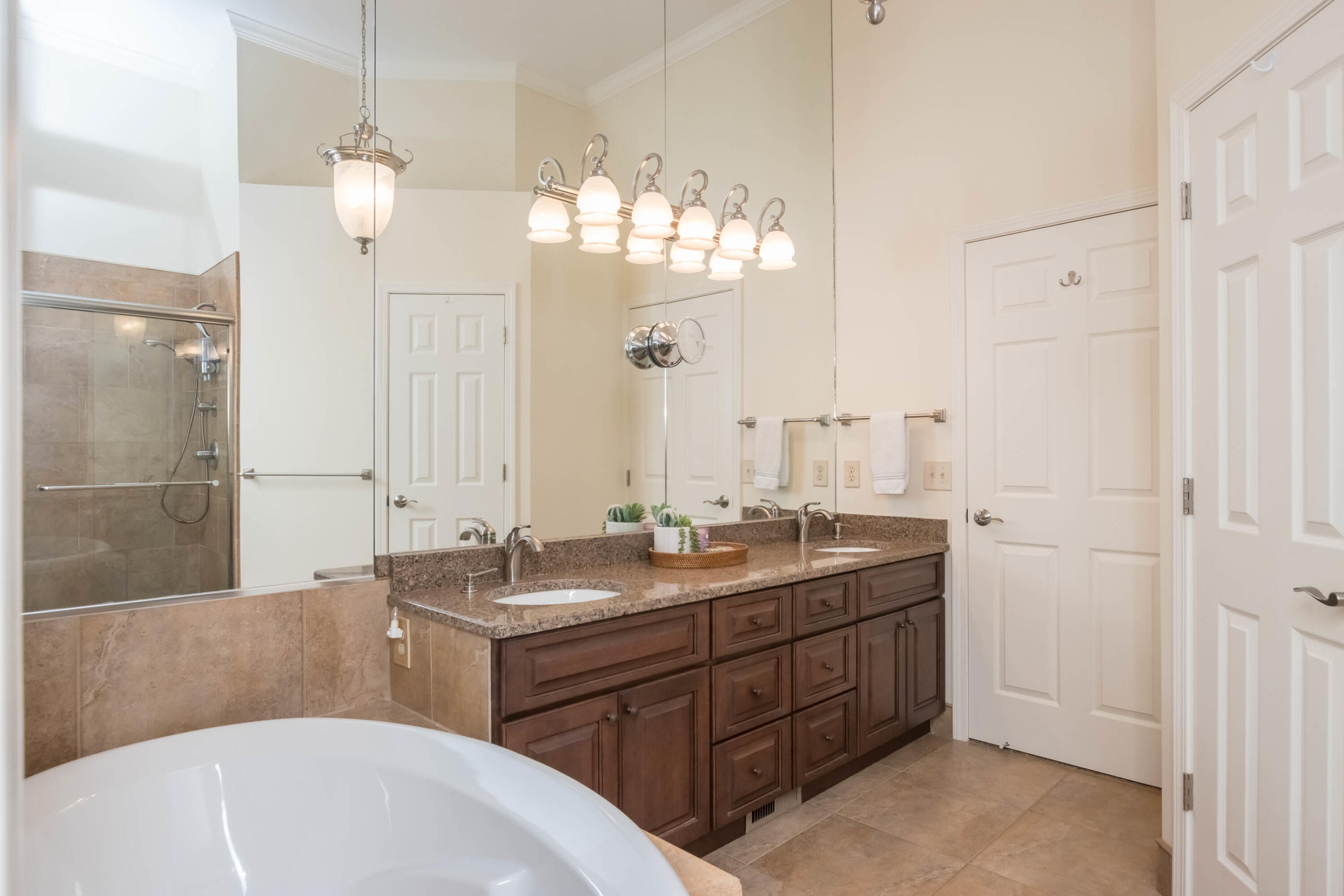 1238 Valley Circle Rochester Hills, MI 48309 - Photo 30 of 55 032_31