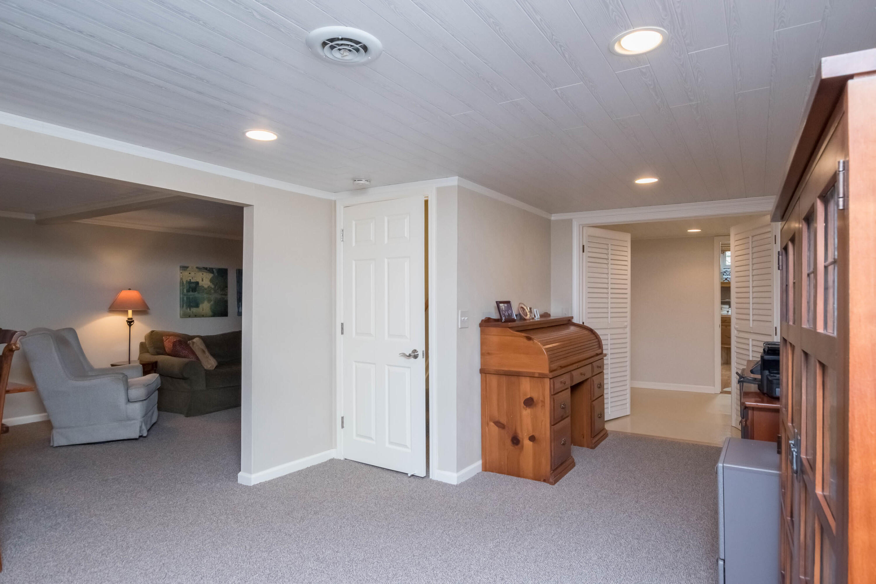 1238 Valley Circle Rochester Hills, MI 48309 - Photo 40 of 55 040_45