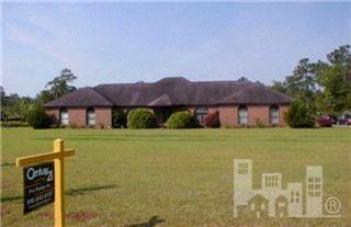 2903 Carver Moore Road Clarkton, NC 28433 - Photo 1 of 5 Primary Photo