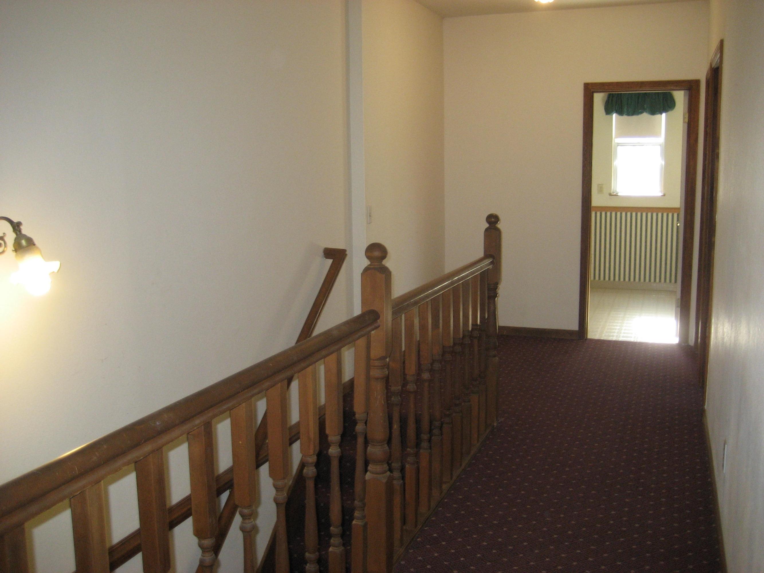 30204 Day Road McArthur, CA 96056 - Photo 18 of 25 a view of entryway with wooden floor