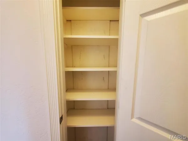 $187,500 | 528 Dogwood Lane, Houston, MO 65483