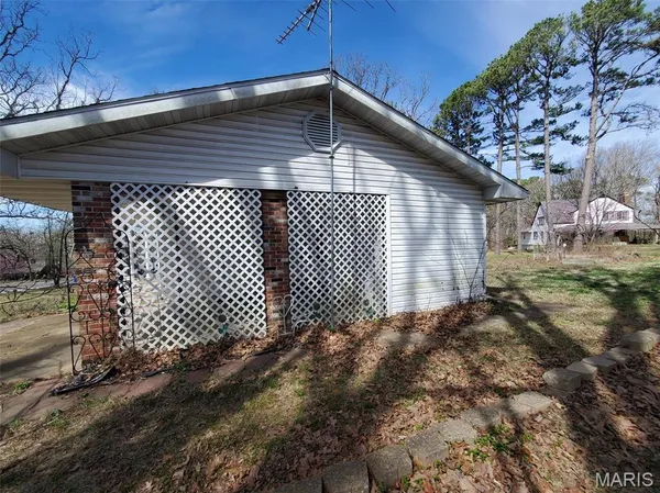 $187,500 | 528 Dogwood Lane, Houston, MO 65483