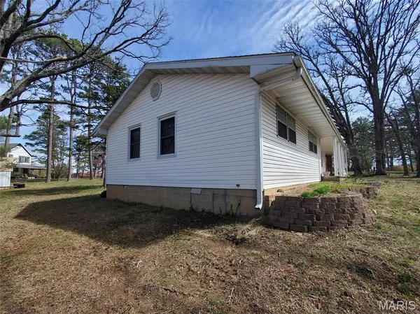 $187,500 | 528 Dogwood Lane, Houston, MO 65483