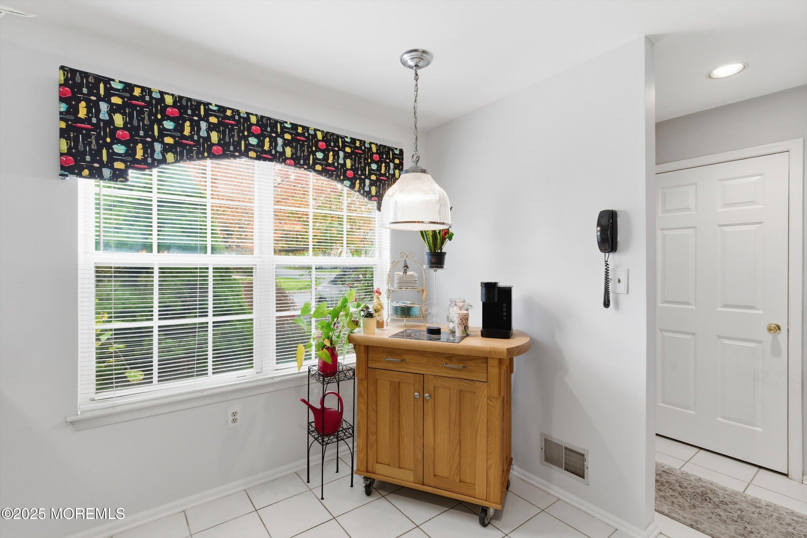 59 Perri Road Freehold, NJ 07728 - Photo 13 of 36 Kitchen 1E