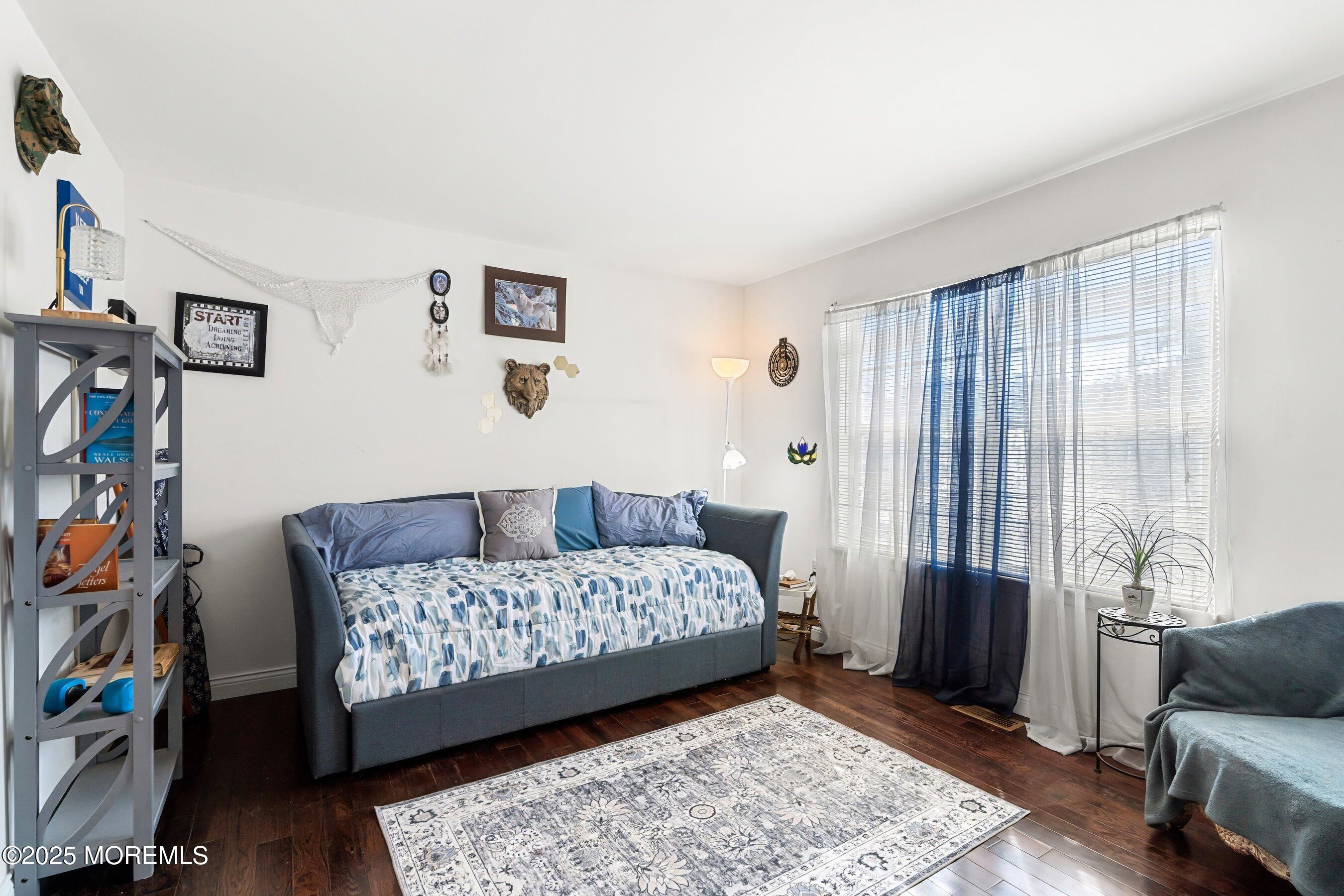 59 Perri Road Freehold, NJ 07728 - Photo 10 of 36 Bed 1