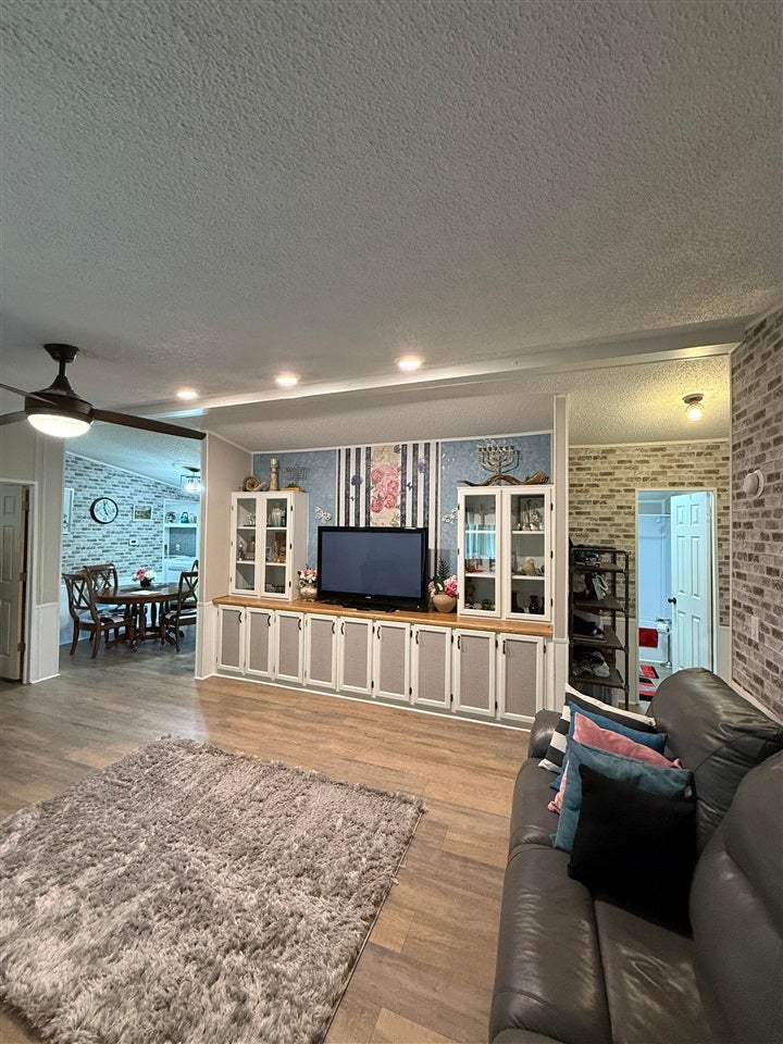 2440 Chalybeate Road Smiths Grove, KY 42171 - Photo 18 of 34 Gallery Image 18