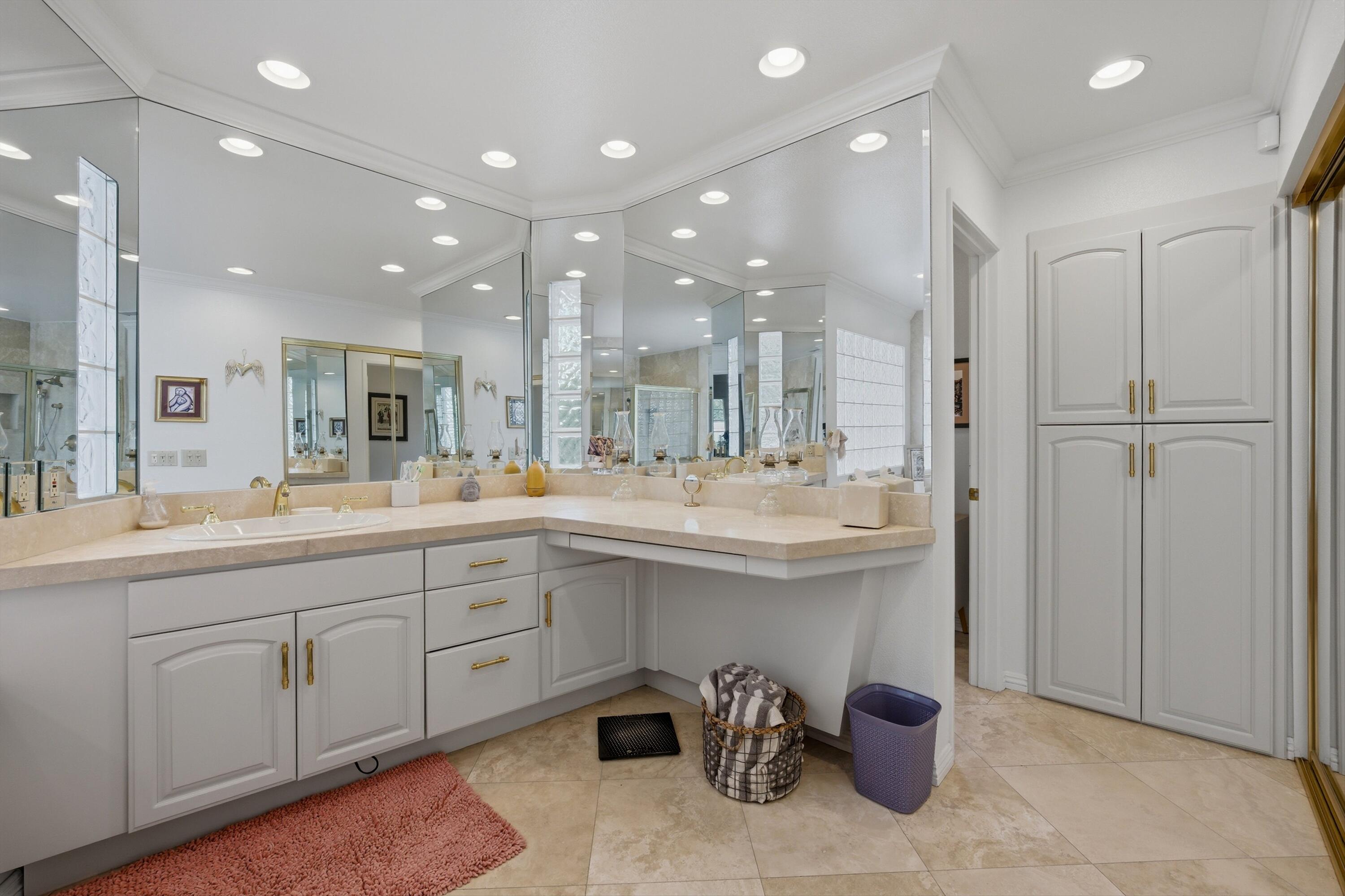 72 San Simeon Place Rancho Mirage, CA 92270 - Photo 18 of 36 33-Photo-33