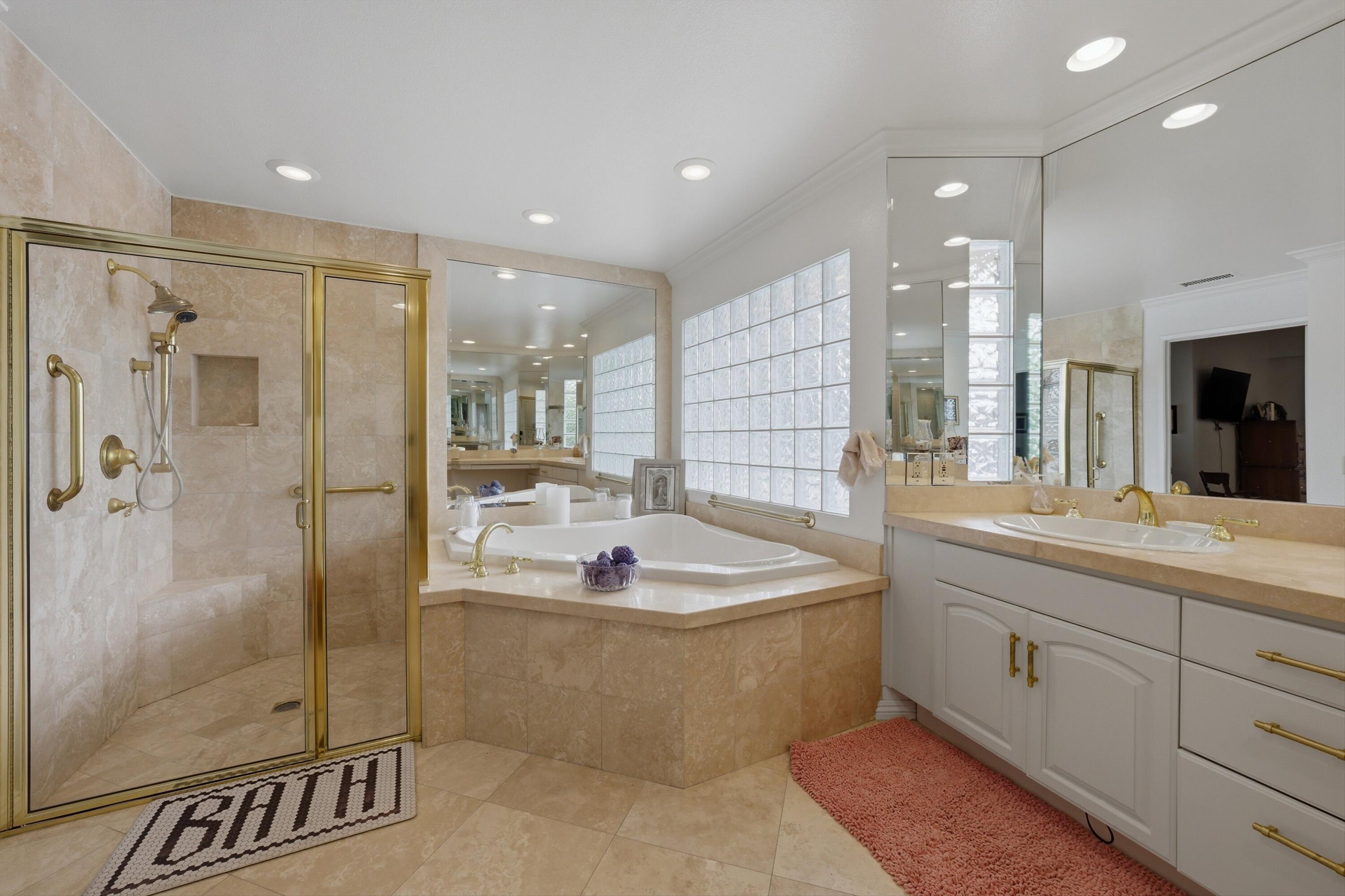 72 San Simeon Place Rancho Mirage, CA 92270 - Photo 19 of 36 34-Photo-34