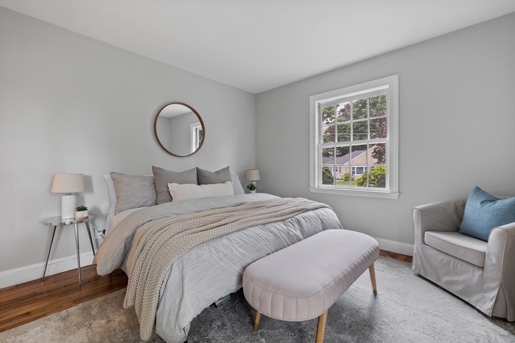 17 Walden Road Wakefield, MA 01880 - Photo 20 of 36 Gallery Image 20