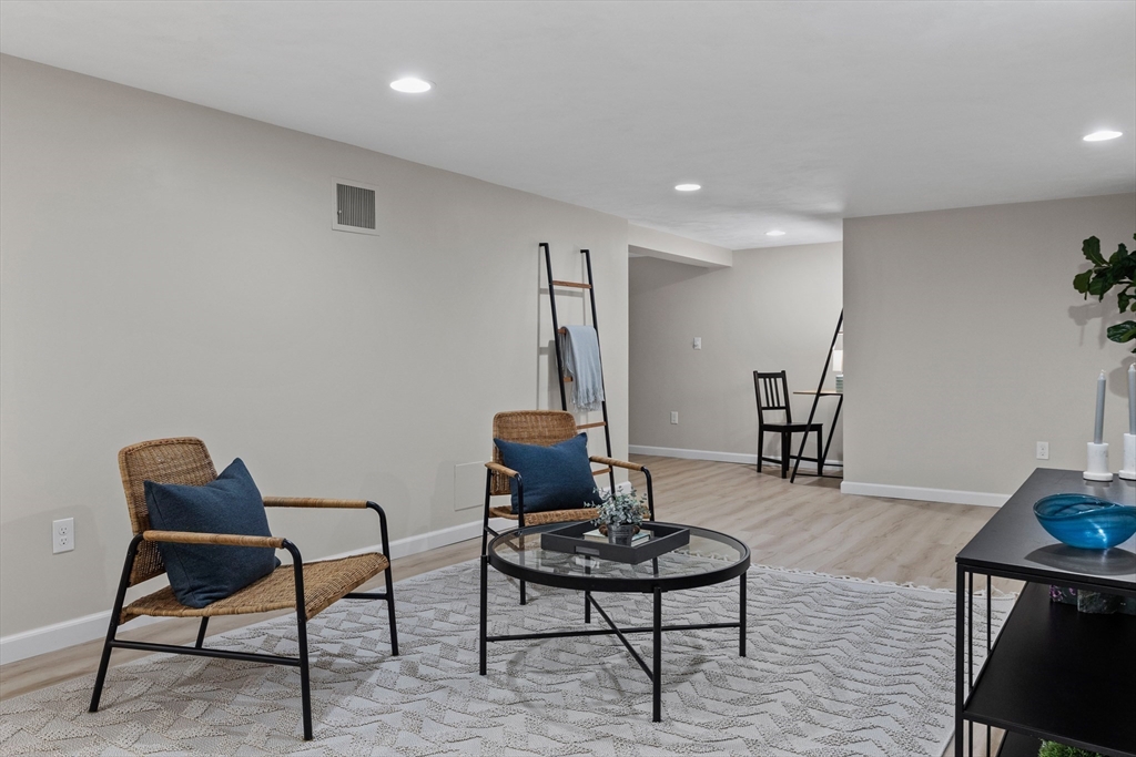 17 Walden Road Wakefield, MA 01880 - Photo 23 of 36 Gallery Image 23