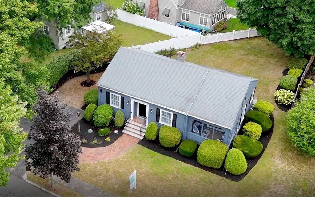 17 Walden Road Wakefield, MA 01880 - Photo 30 of 36 Gallery Image 30