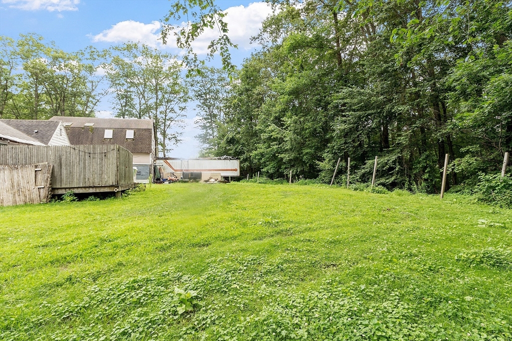 199 Center Depot Road Charlton, MA 01507 - Photo 3 of 32 Gallery Image 3