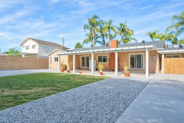 $3,760 | 386 West 16th Street, Upland, CA 91784