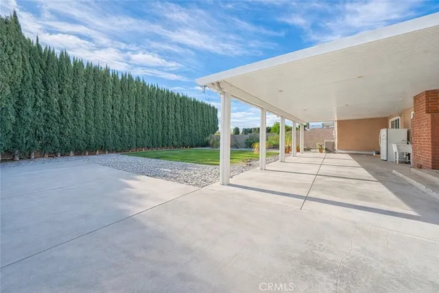 $3,760 | 386 West 16th Street, Upland, CA 91784