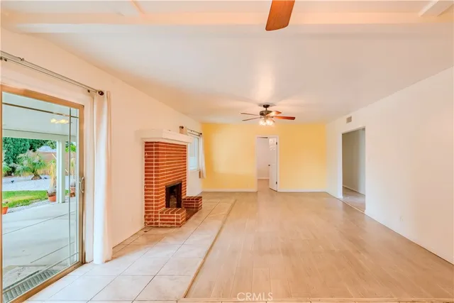 $3,960 | 386 West 16th Street, Upland, CA 91784