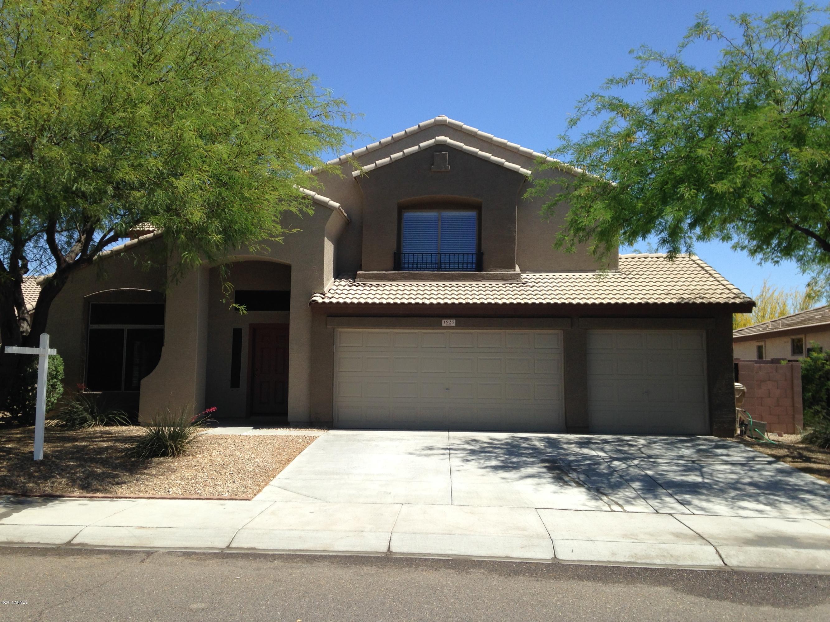 1925 South 156th Drive Goodyear, AZ 85338 - Photo 1 of 20 2014-04-16 12
