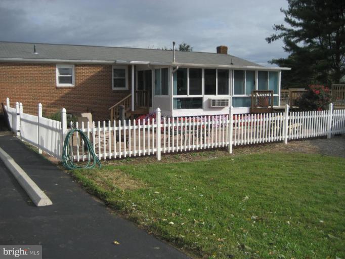 3803 Boteler Road Mount Airy, MD 21771 - Photo 13 of 22 Exterior (Rear)