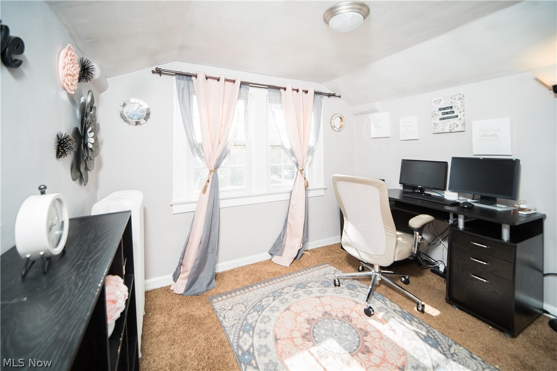 1403 Plainfield Road Cleveland, OH 44121 - Photo 10 of 21 Gallery Image 10