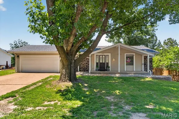 $315,000 | 1889 Westbourne Way, Fenton, MO 63026