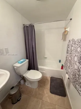 $1,925 | 9159 Southwest 77th Avenue, Unit 409, Miami, FL 33156